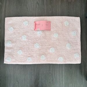 Kate Spade Bath Rug Mat Pink and White Polka Dots NWT